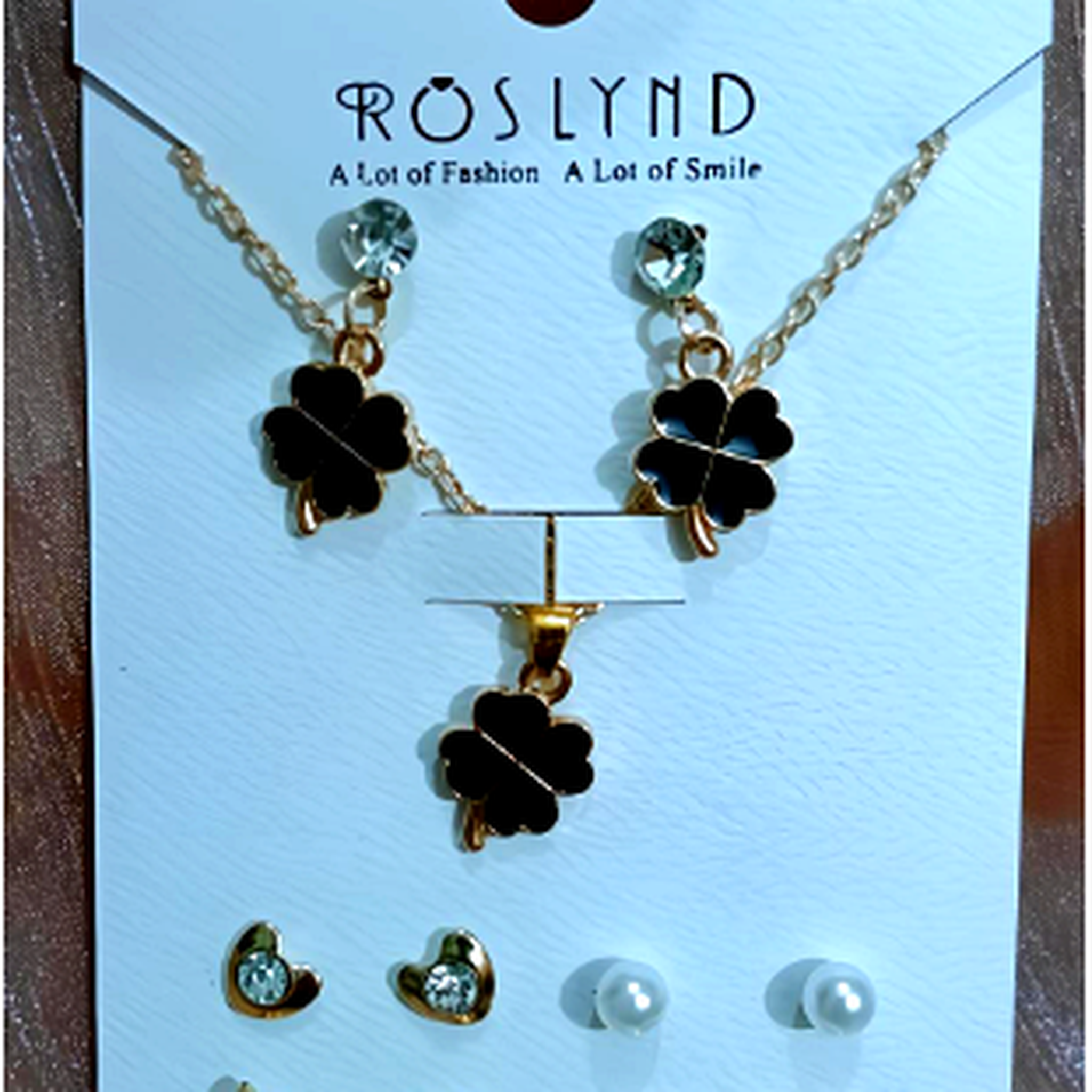 Black flower jewellery combo set for women with necklace and earrings