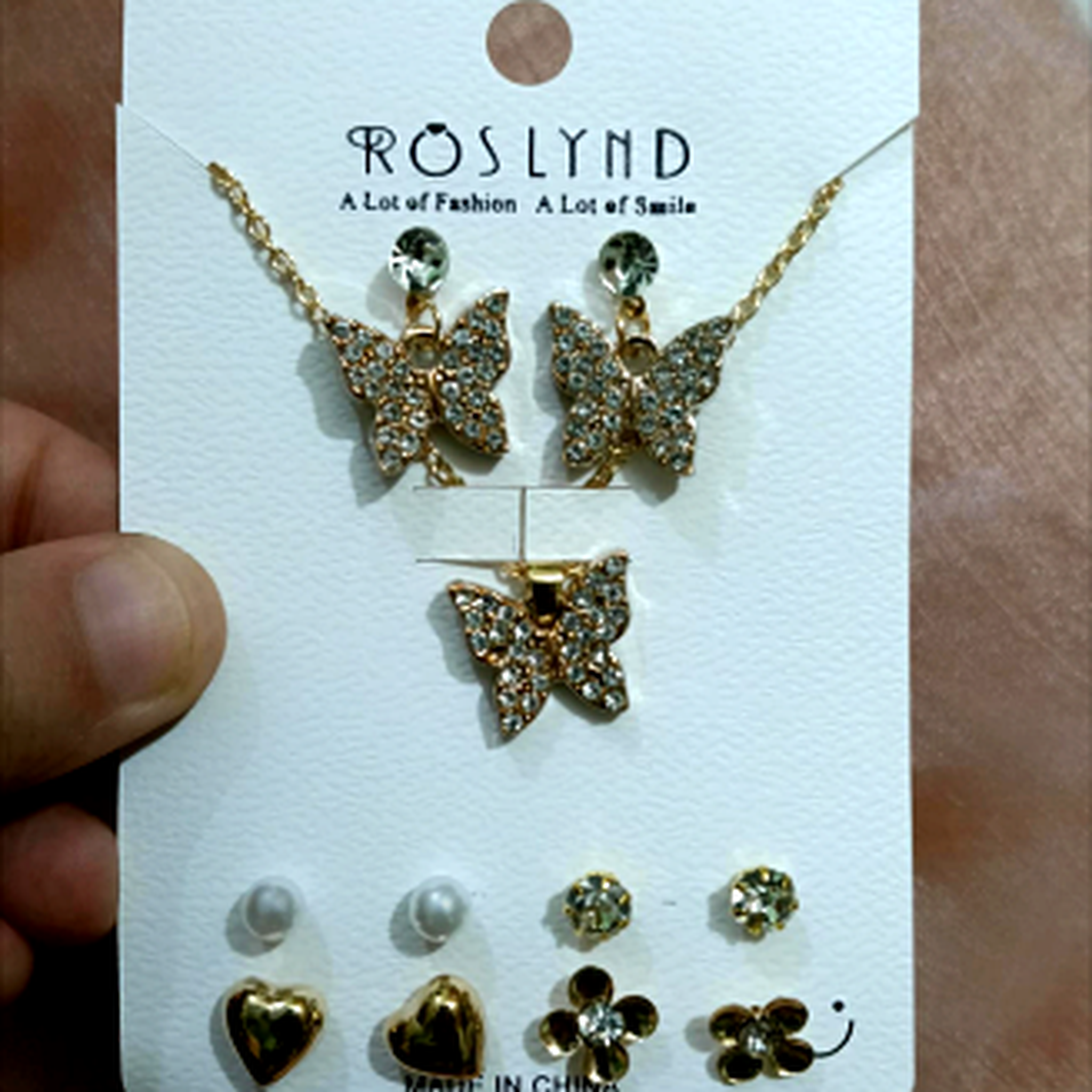 Butterfly jewellery combo set for women with necklace and earrings