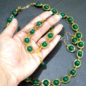 Green stone necklace set for women with bracelet and earrings