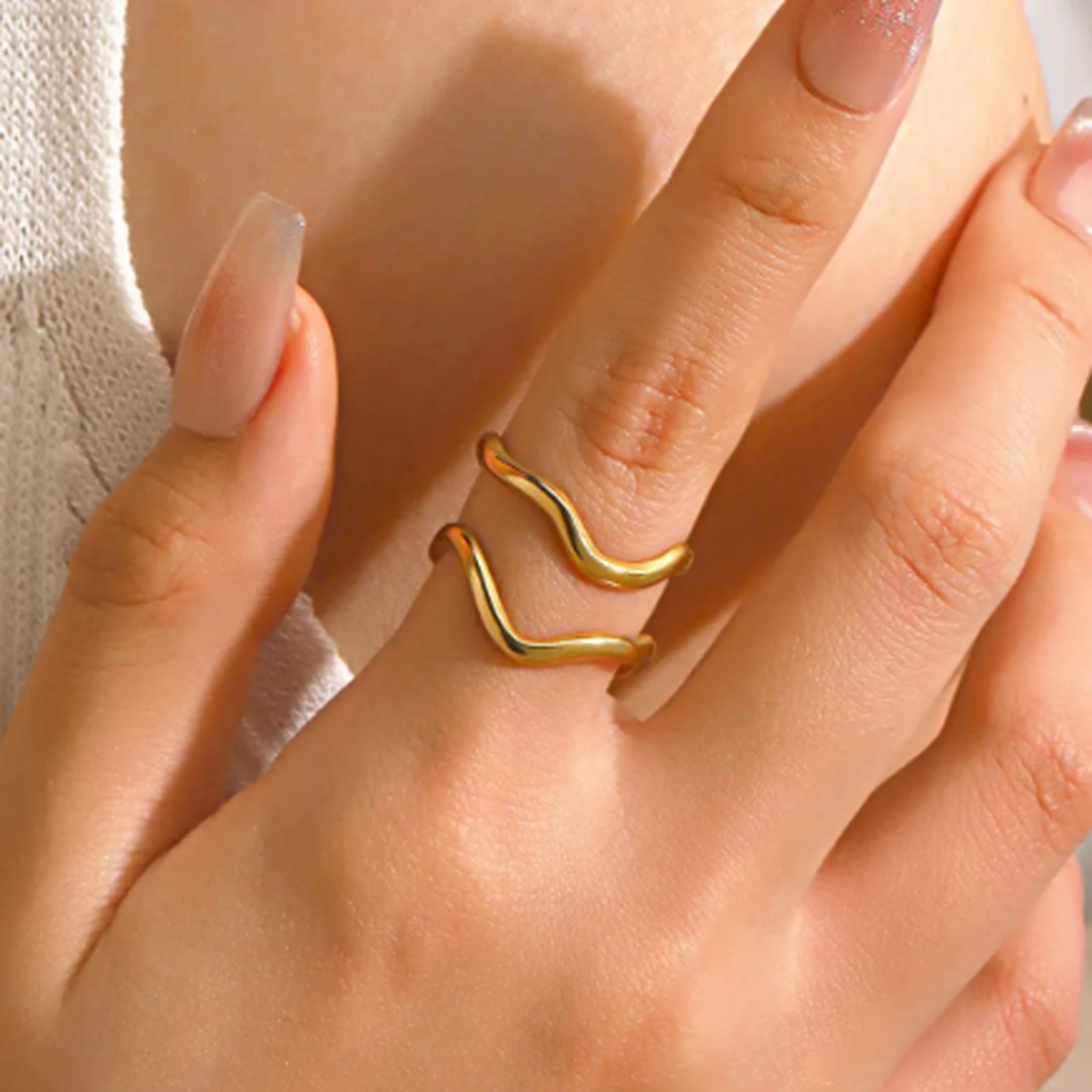 Gold wave adjustable ring for women minimalist fashion jewellery