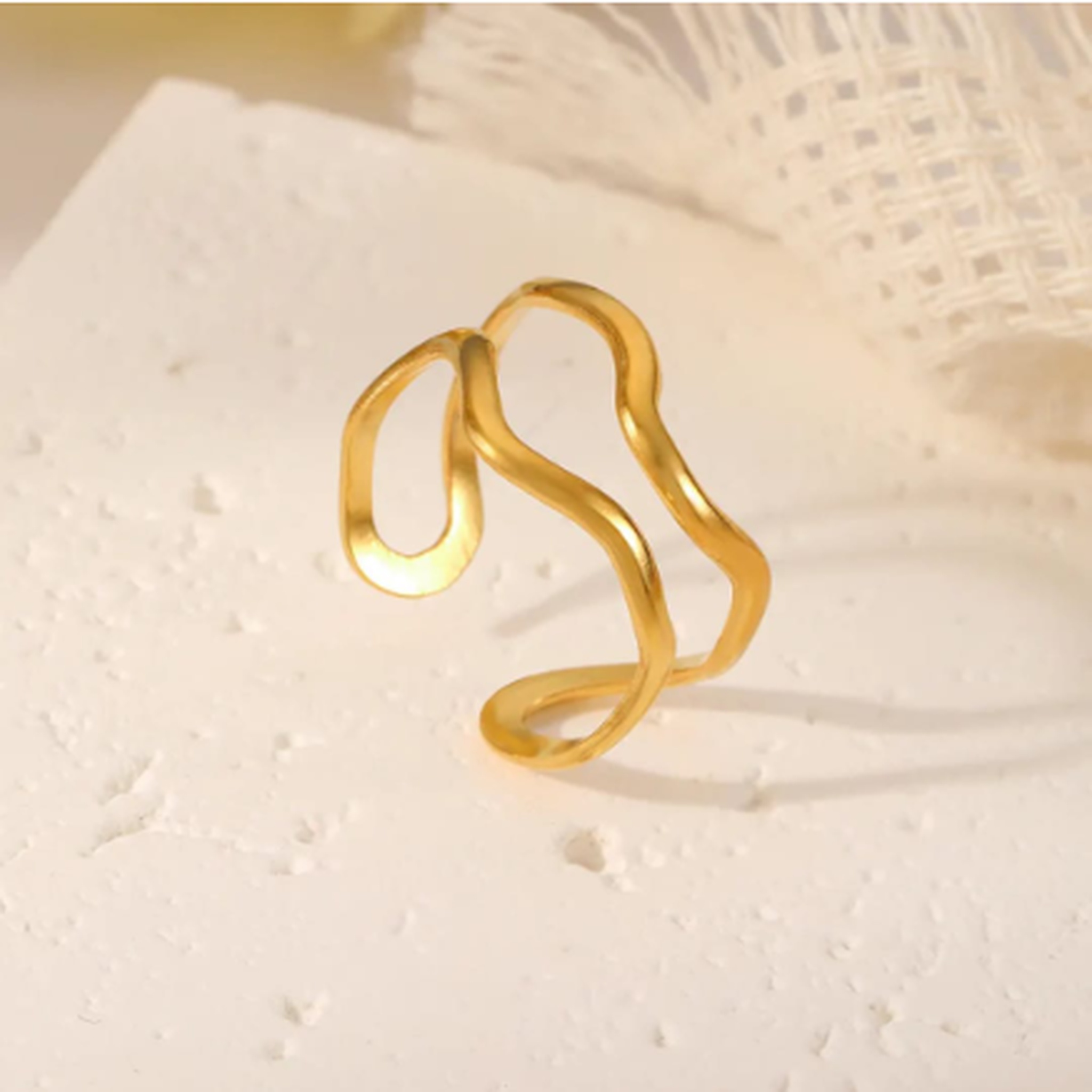 Gold wave adjustable ring for women minimalist fashion jewellery